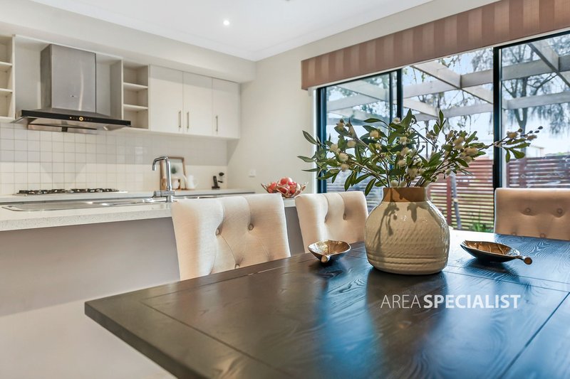 Photo - 5/4 Aspect Drive, Keysborough VIC 3173 - Image 6