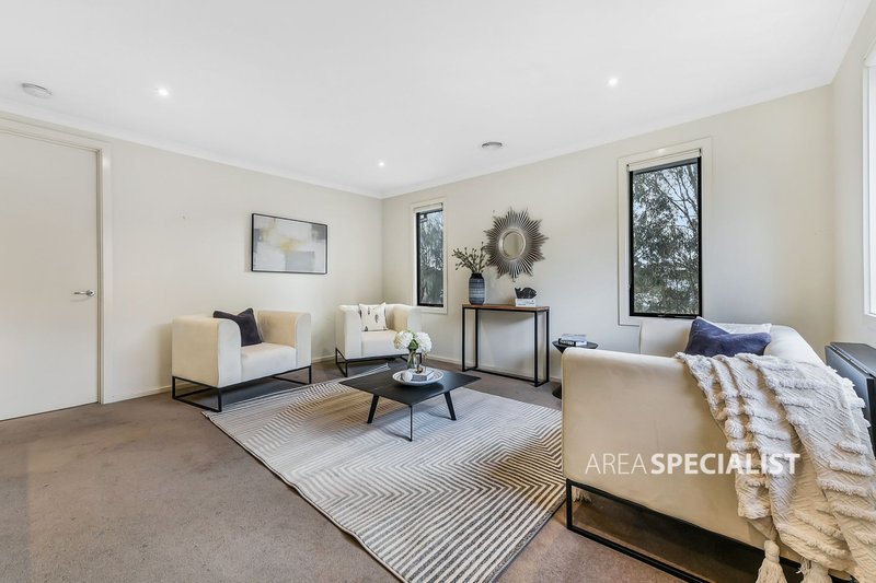 Photo - 5/4 Aspect Drive, Keysborough VIC 3173 - Image 9