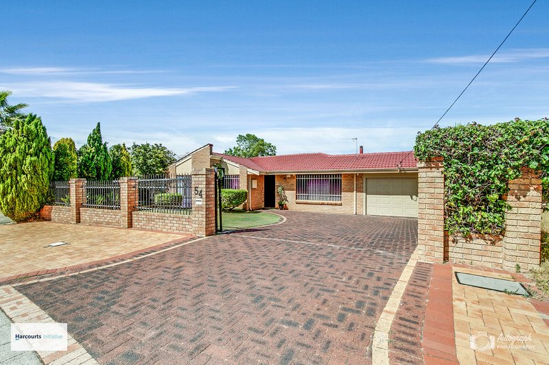 Photo - 54 Barrallier Circle, Mirrabooka WA 6061 - Image 5