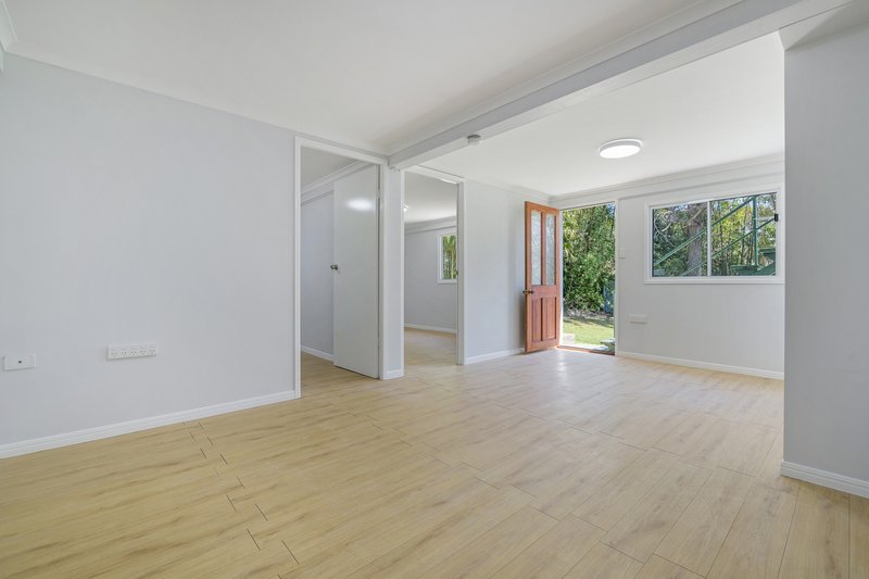 Photo - 54 Beak Street, New Auckland QLD 4680 - Image 18