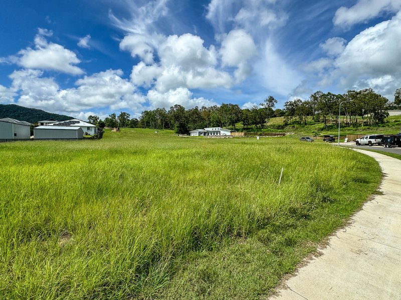 Photo - 54 Beames Crescent, Cannon Valley QLD 4800 - Image 9