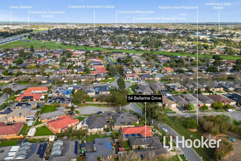 Photo - 54 Bellarine Drive, Cranbourne VIC 3977 - Image 16