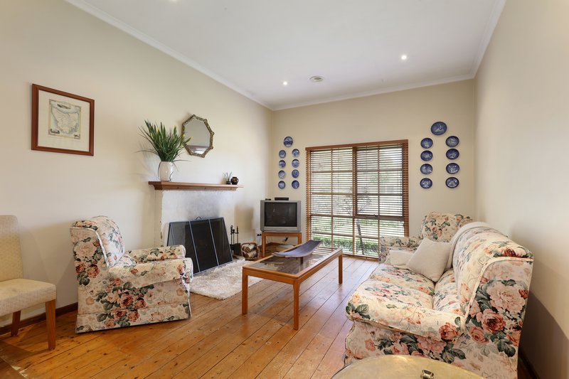 Photo - 54 Bendigo Avenue, Bentleigh VIC 3204 - Image 4