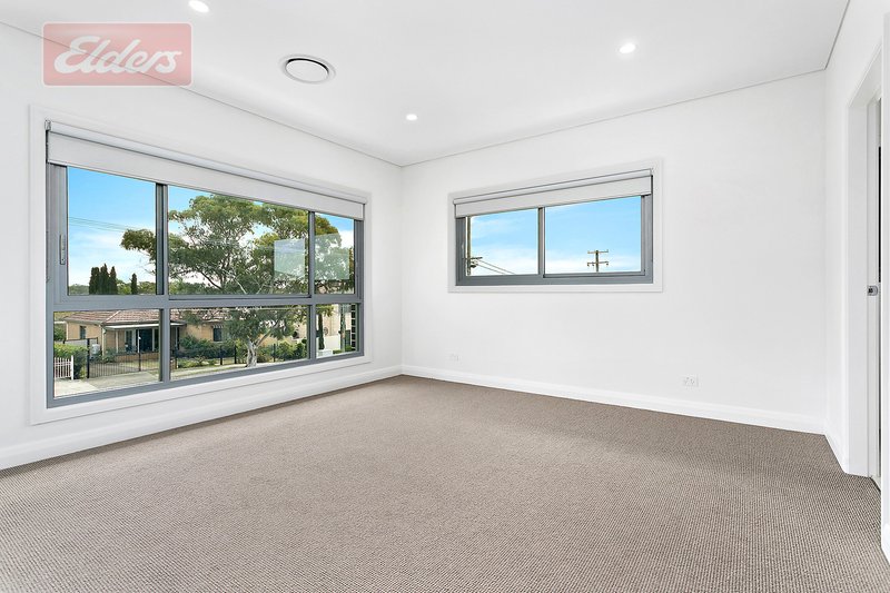 Photo - 5/4 Birdwood Street, Sylvania NSW 2224 - Image 5