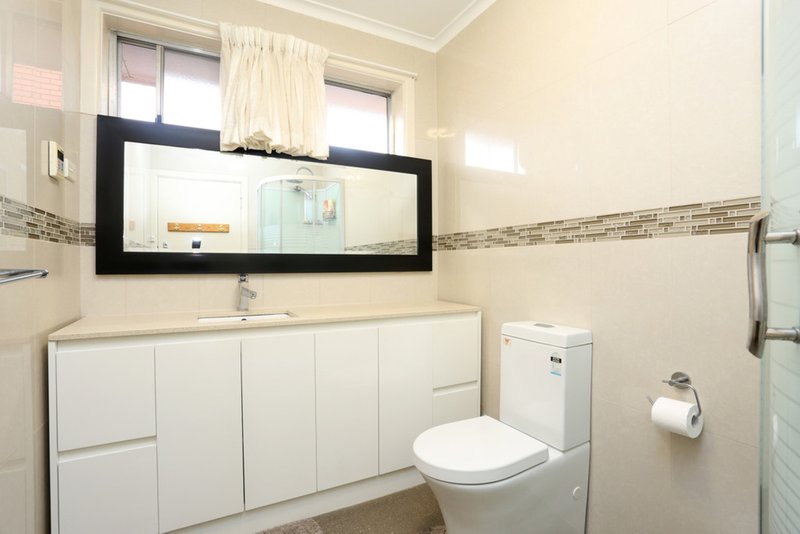 Photo - 54 Blackwood Crescent, Campbellfield VIC 3061 - Image 8