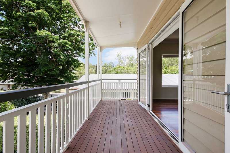 Photo - 54 Boambillee Street, Mount Gravatt East QLD 4122 - Image 12