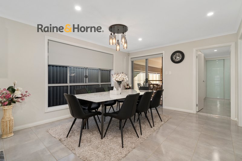 Photo - 54 Bonnie Rock Road, Austral NSW 2179 - Image 4