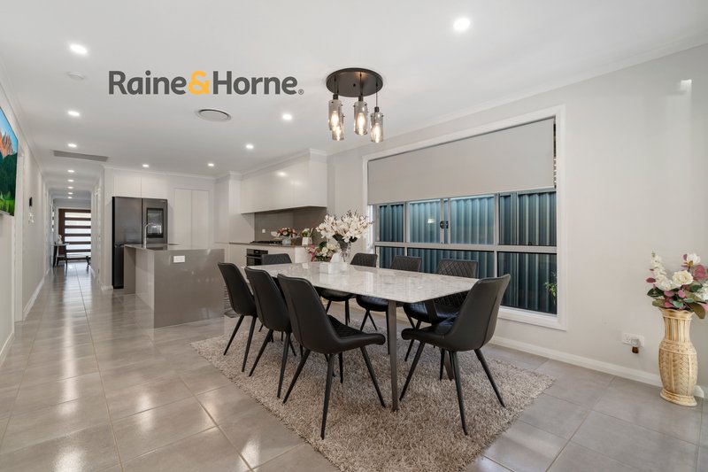 Photo - 54 Bonnie Rock Road, Austral NSW 2179 - Image 6