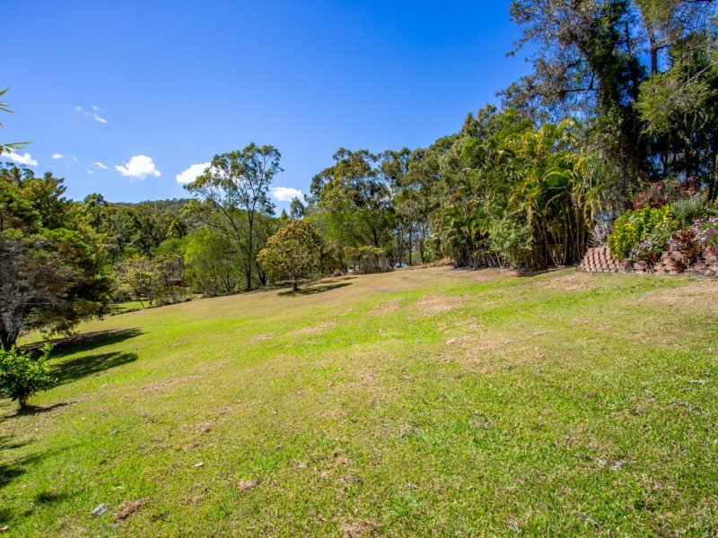 Photo - 54 Bonogin Road, Mudgeeraba QLD 4213 - Image 10