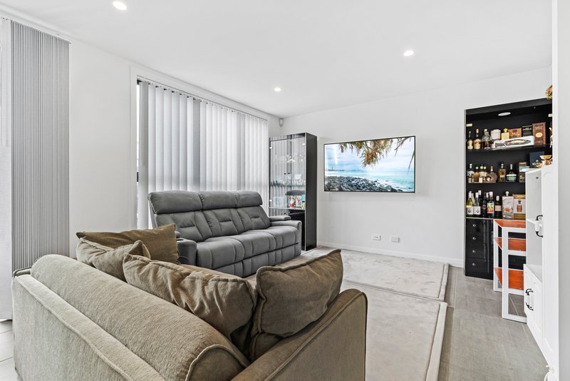 Photo - 54 Brangus Loop, Oran Park NSW 2570 - Image 8