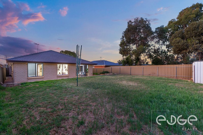 Photo - 54 Bristol Crescent, Davoren Park SA 5113 - Image 31