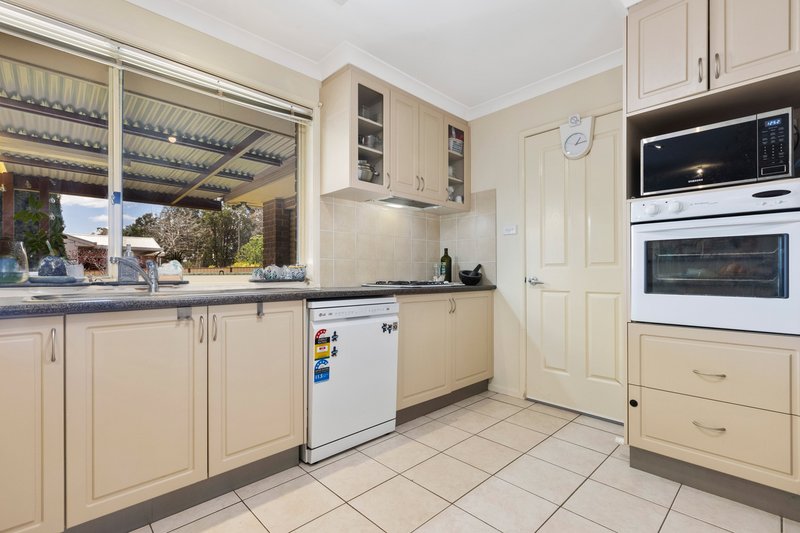 Photo - 54 Bywong Street, Sutton NSW 2620 - Image 5