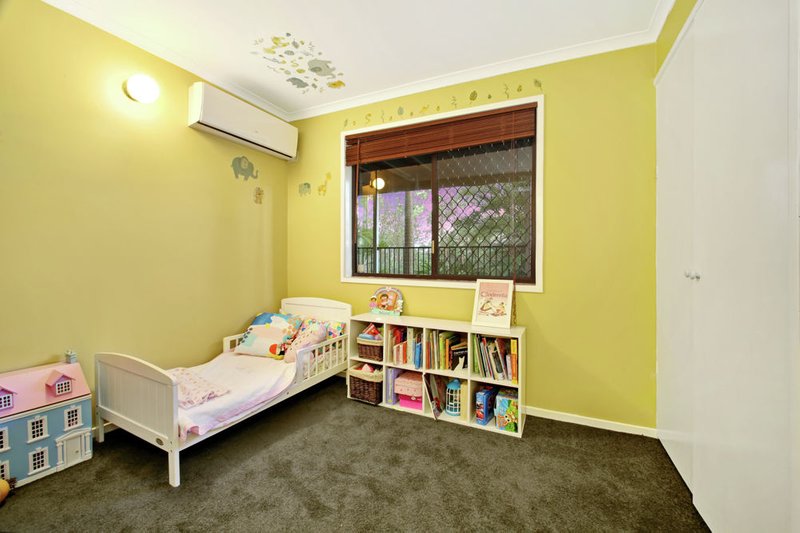 Photo - 54 Caesar Road, Ferny Hills QLD 4055 - Image 13