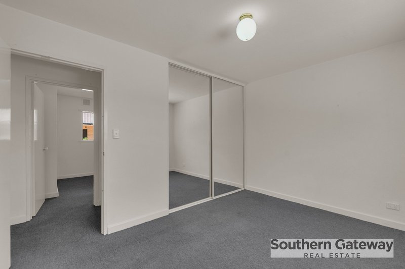 Photo - 5/4 Canham Way, Orelia WA 6167 - Image 16