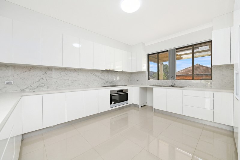 Photo - 54 Carnation Avenue, Bankstown NSW 2200 - Image 6