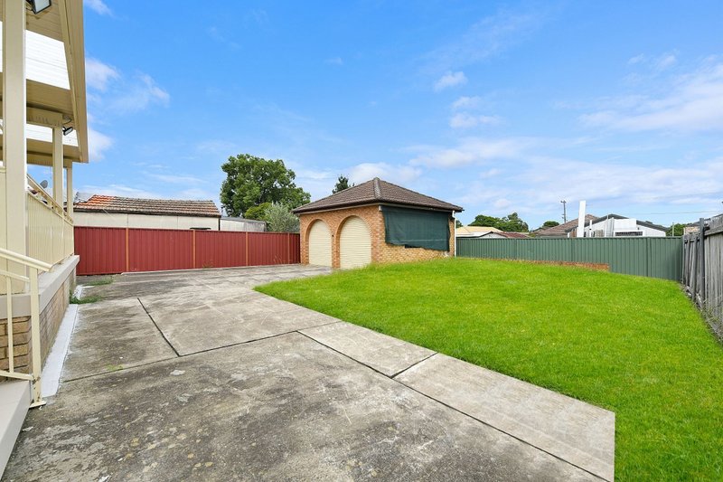 Photo - 54 Carnation Avenue, Bankstown NSW 2200 - Image 10