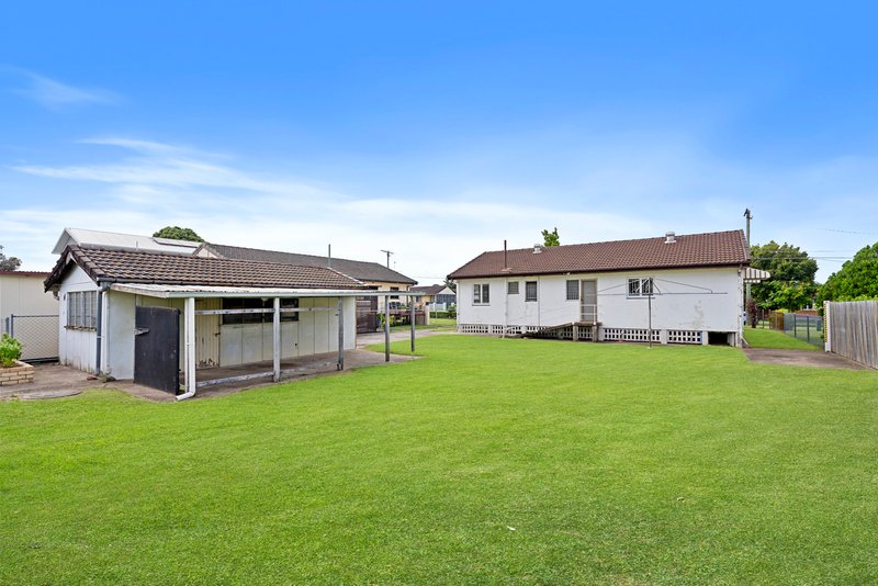 Photo - 54 Chardean Street, Acacia Ridge QLD 4110 - Image 4