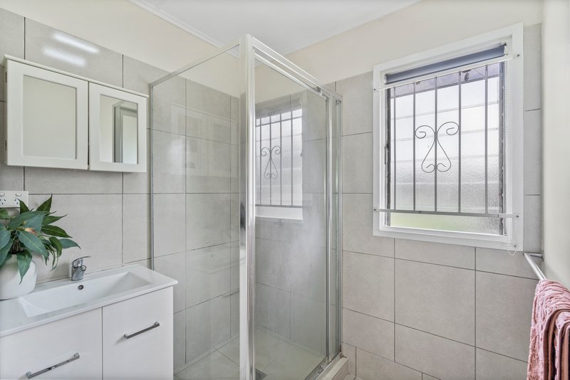 Photo - 54 Chardean Street, Acacia Ridge QLD 4110 - Image 17