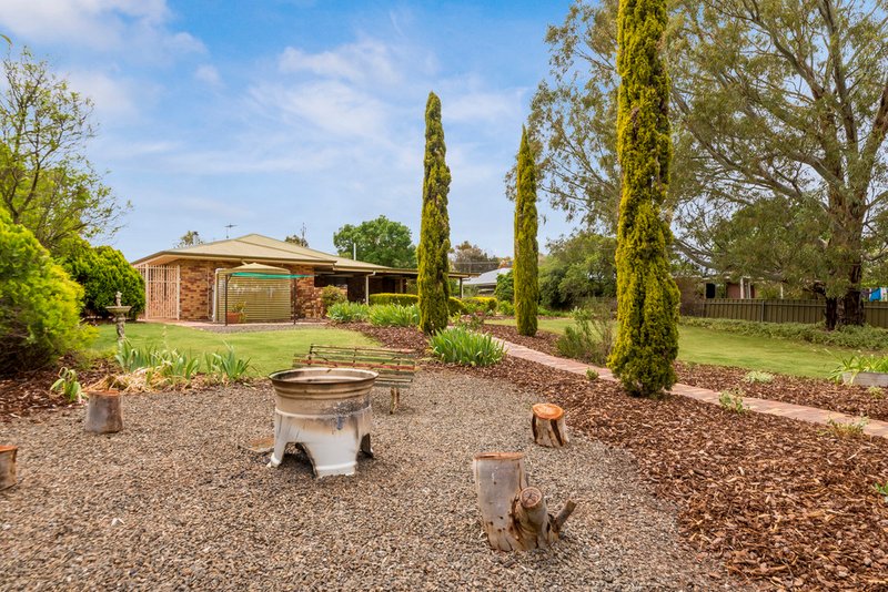 Photo - 54 Clare Road, Kapunda SA 5373 - Image 17