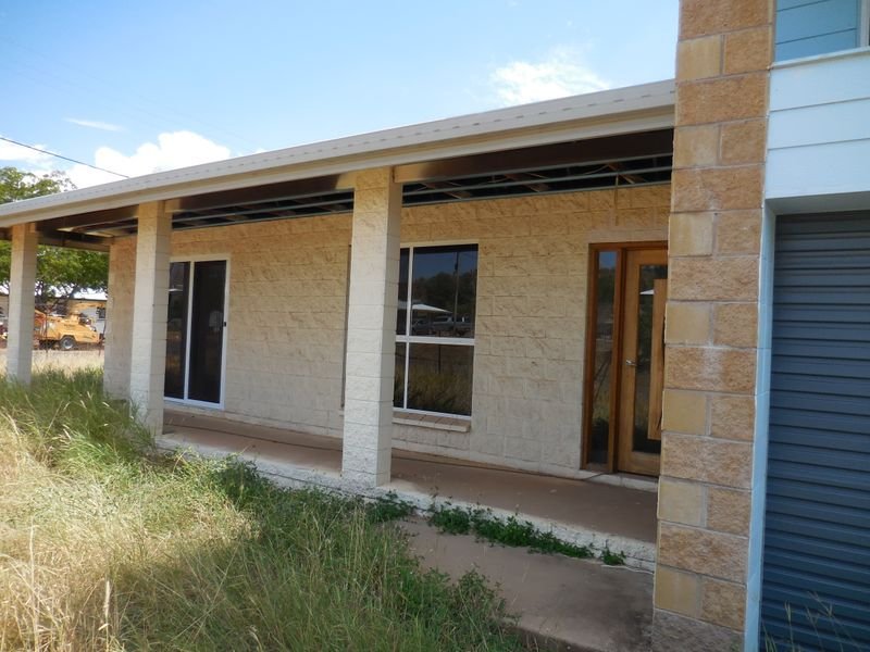 Photo - 54 Clarke Street, Mount Isa QLD 4825 - Image 3