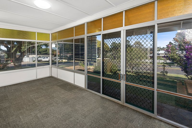 Photo - 54 Cohoe Street, Rangeville QLD 4350 - Image 8