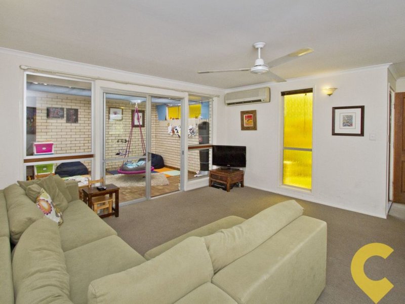 Photo - 54 Coonowrin Street, Battery Hill QLD 4551 - Image 9