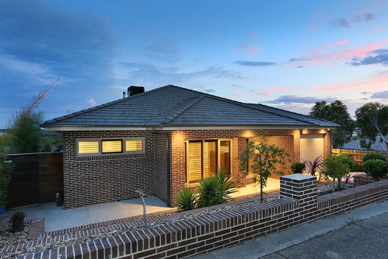 Photo - 54 Corella Drive, Whittlesea VIC 3757 - Image 2