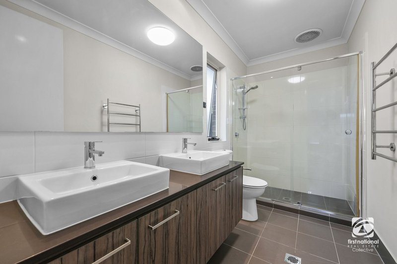 Photo - 54 Correllis Street, Harrington Park NSW 2567 - Image 4