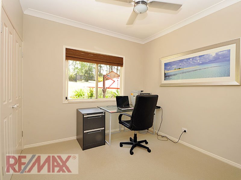 Photo - 54 Corvus Drive, Cashmere QLD 4500 - Image 11