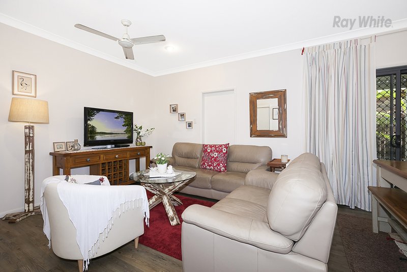 Photo - 54 Cottonwood Circuit, North Lakes QLD 4509 - Image 5