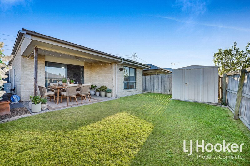 Photo - 54 Darlington Drive, Yarrabilba QLD 4207 - Image 4