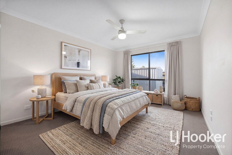 Photo - 54 Darlington Drive, Yarrabilba QLD 4207 - Image 5
