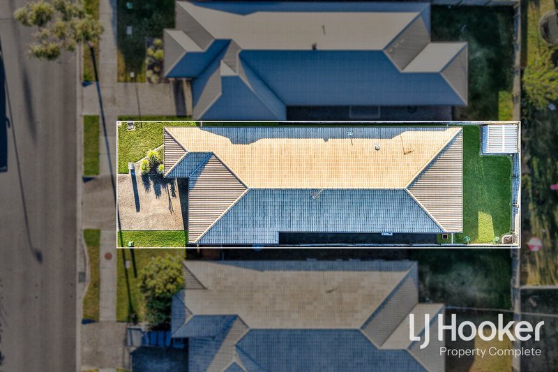 Photo - 54 Darlington Drive, Yarrabilba QLD 4207 - Image 11