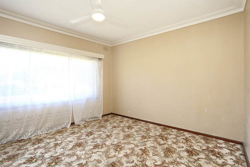 Photo - 54 Derrick Street, Lalor VIC 3075 - Image 6