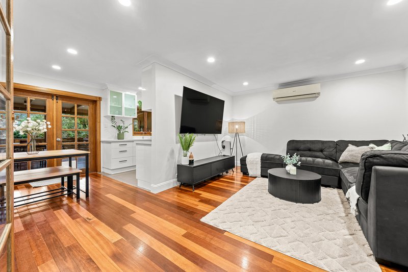 Photo - 54 Devon Street, Rochedale South QLD 4123 - Image 2