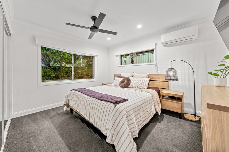 Photo - 54 Devon Street, Rochedale South QLD 4123 - Image 10