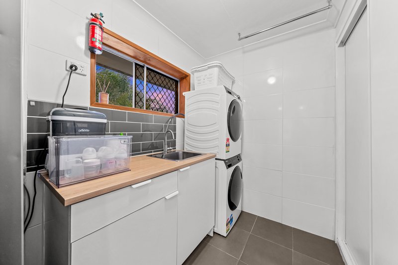 Photo - 54 Devon Street, Rochedale South QLD 4123 - Image 16