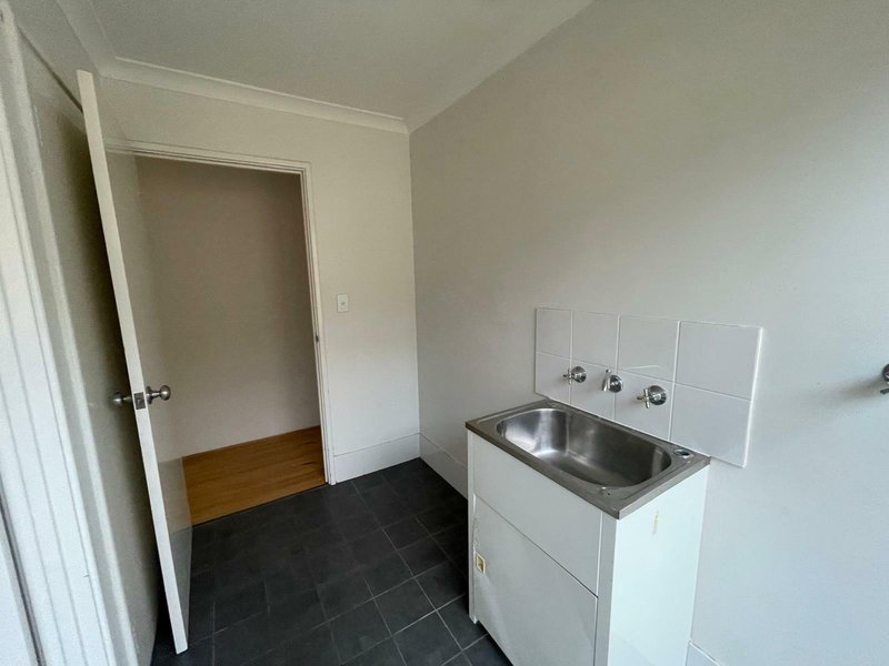 Photo - 54 Dewsbury Drive, Bertram WA 6167 - Image 11