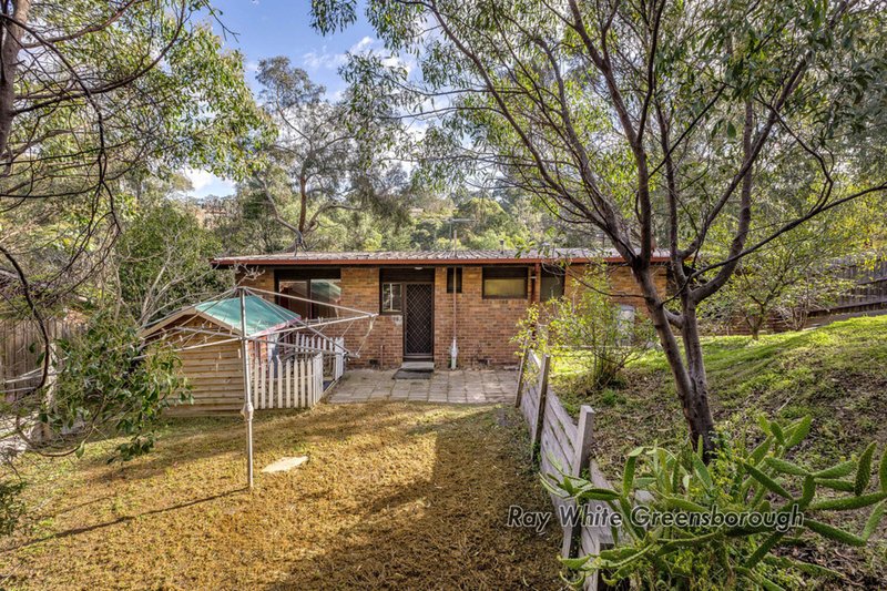 Photo - 54 Diamond Creek Road, Greensborough VIC 3088 - Image 7