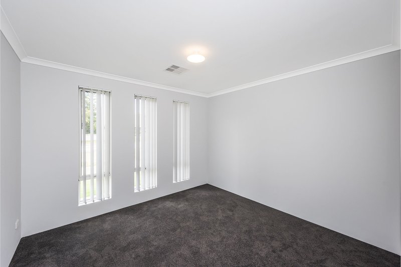 Photo - 54 Dulwich Street, Beckenham WA 6107 - Image 14