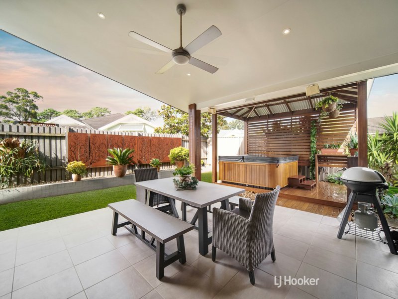 Photo - 54 Emerald Drive, Meroo Meadow NSW 2540 - Image 14