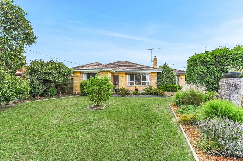 Photo - 54 Festival Crescent, Keysborough VIC 3173 - Image 15