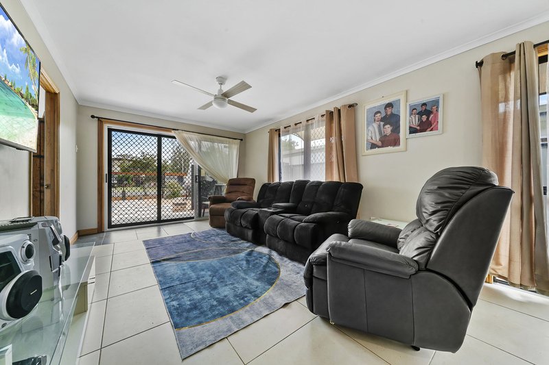 Photo - 54 Frank Street, Caboolture South QLD 4510 - Image 4