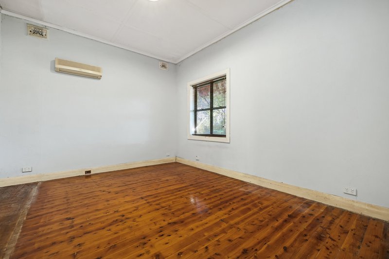 Photo - 54 Gallipoli Street, Lidcombe NSW 2141 - Image 4