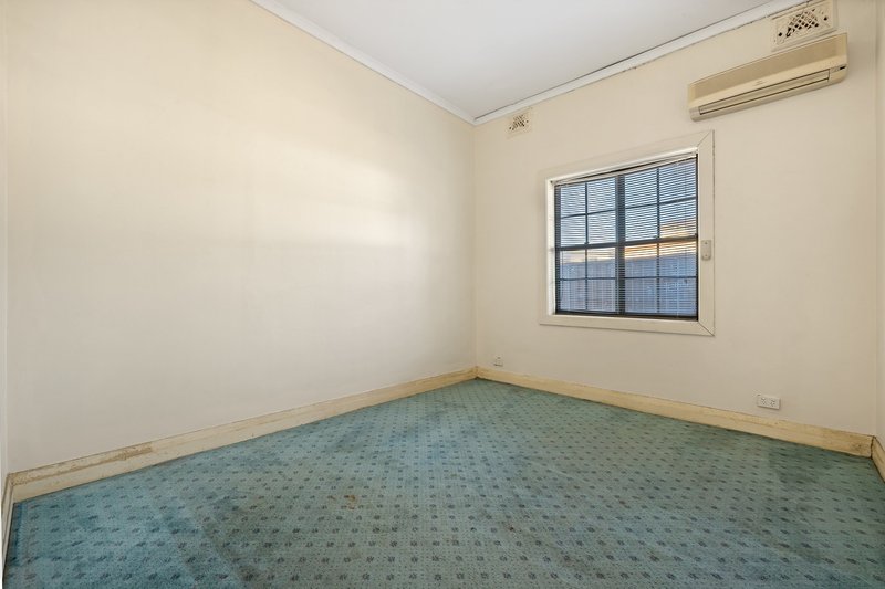 Photo - 54 Gallipoli Street, Lidcombe NSW 2141 - Image 5