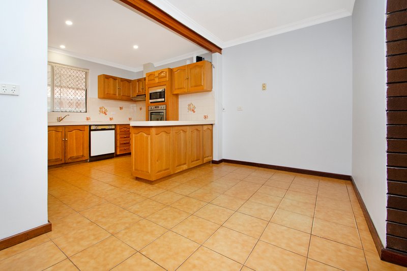 Photo - 54 Giralt Road, Marangaroo WA 6064 - Image 15