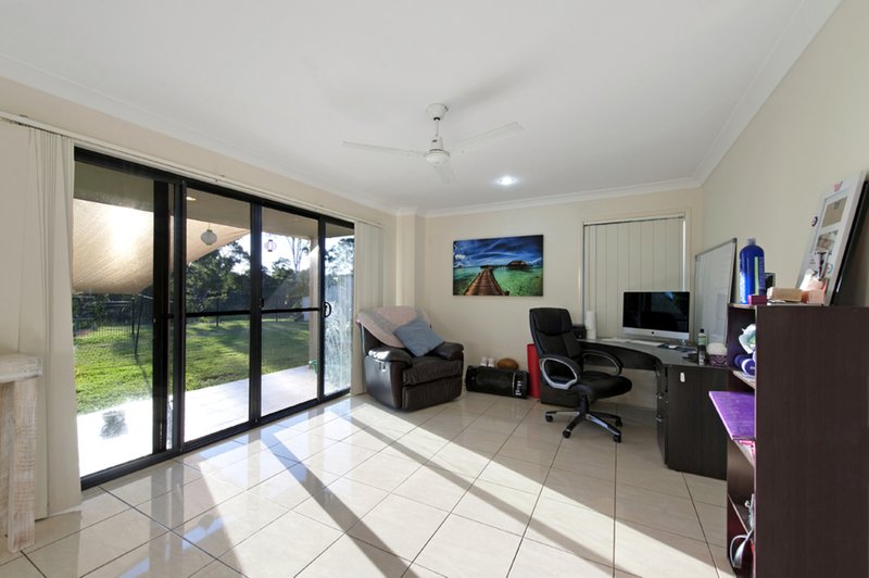 Photo - 54 Golden Bear Drive, Arundel QLD 4214 - Image 7