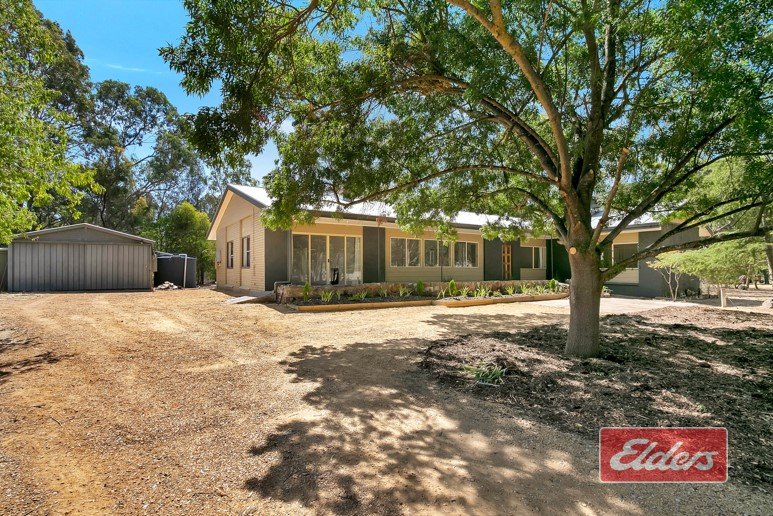 Photo - 54 Goldfields Road, Cockatoo Valley SA 5351 - Image 2