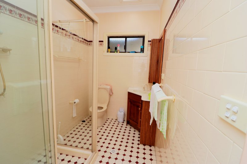 Photo - 54 Grainger Avenue, Mount Pritchard NSW 2170 - Image 4