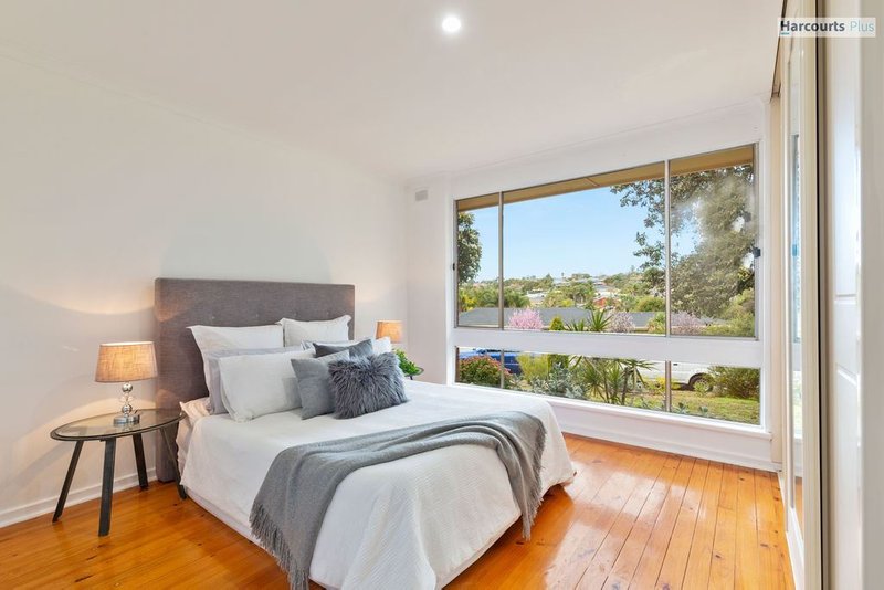 Photo - 54 Grand Central Avenue, Hallett Cove SA 5158 - Image 12